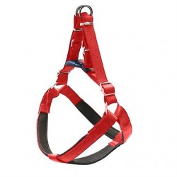 Pet Style Yumuşak Dokulu Göğüs Tasması No.3 Kırmızı Pet Style Yumuşak Dokulu Göğüs Tasması No.3 Kırmızı